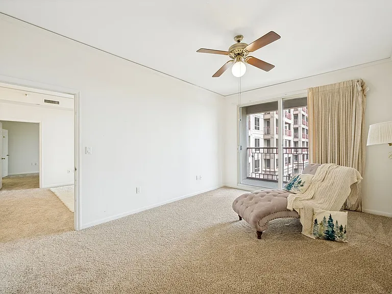 1 Towers Park Ln #413 — Photo 10