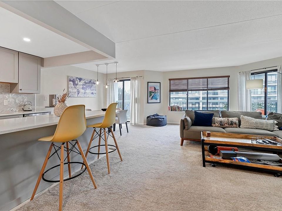 1st image of 200 High Point Drive #PH 5