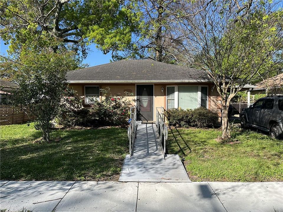 1st image of 4522 Gallier Dr