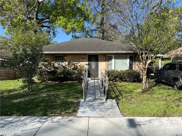 4522 Gallier Dr, New Orleans, LA 70126