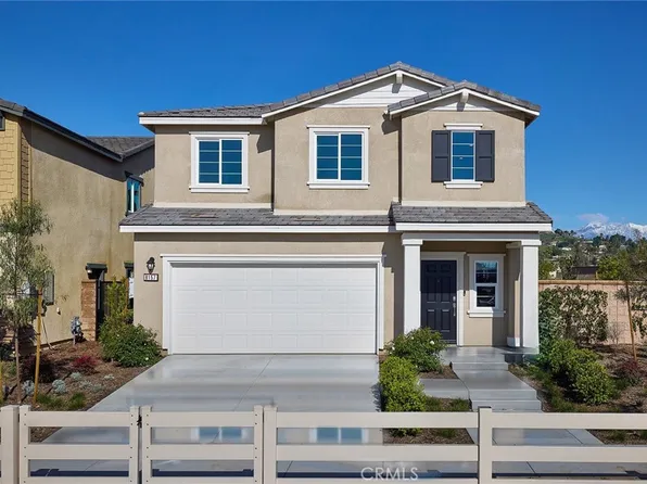 8283 Perada St, Jurupa Valley, CA 92509