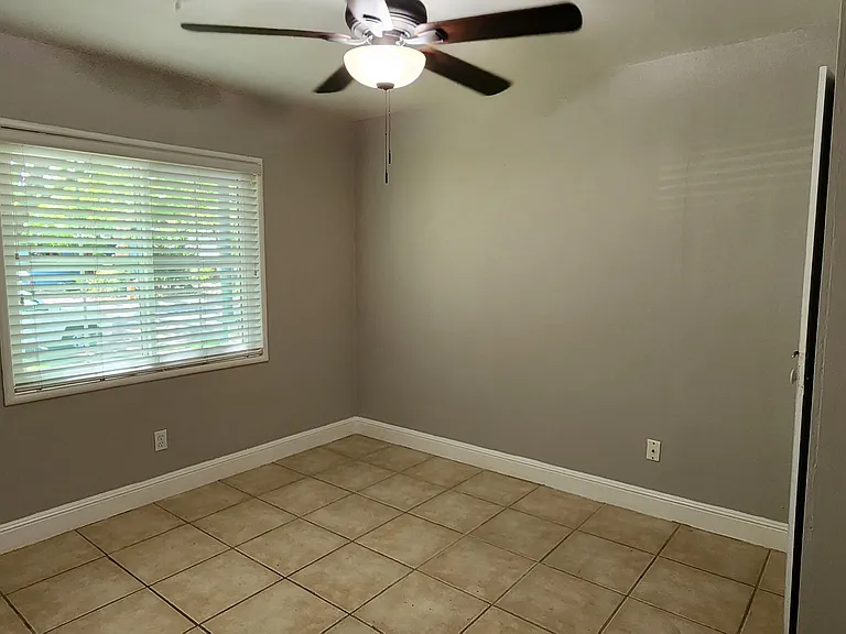 Front Bedroom #1