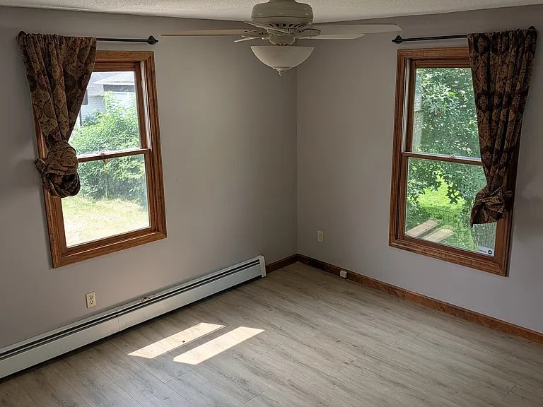 2 Columbus Ave — Photo 24
