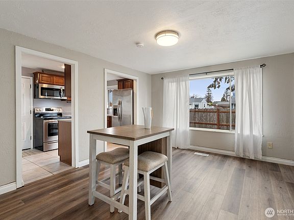5th image of 5013 N 30th