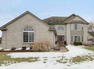 51561 Rivard Rd, New Baltimore, MI 48047