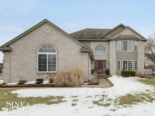 51561 Rivard Rd, New Baltimore, MI 48047