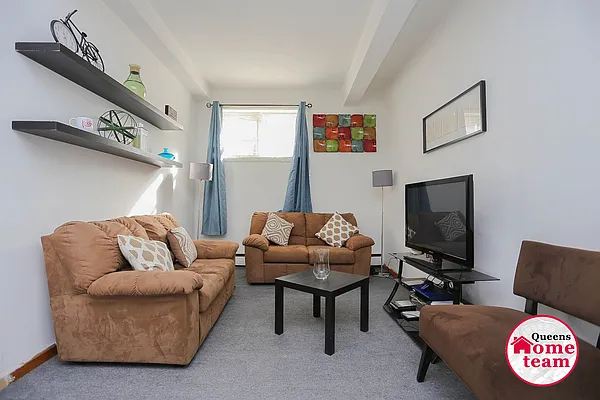 Sold by Keller Williams Realty Landmark II | media 18