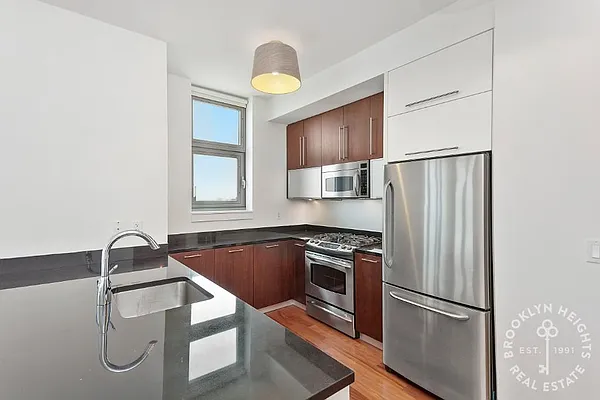 Rented by Brooklyn Heights Real Estate Inc | media 12