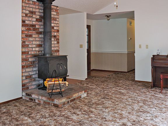 4th image of 3920 Lissa Dr