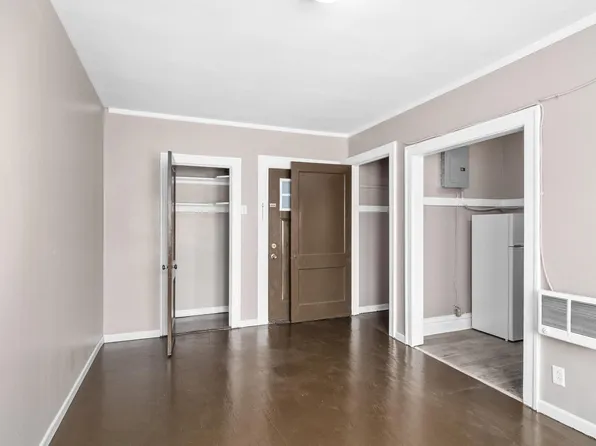 2916 Union Blvd APT 301, Saint Louis, MO 63115