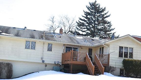 2nd image of 21 Winthrop St N