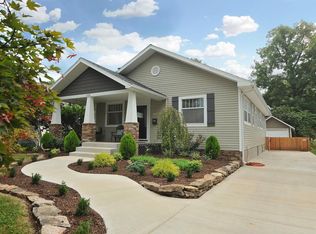 1126 S Weller Ave, Springfield, MO 65804