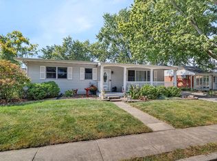 30 Lynwood Dr, Morris, IL 60450