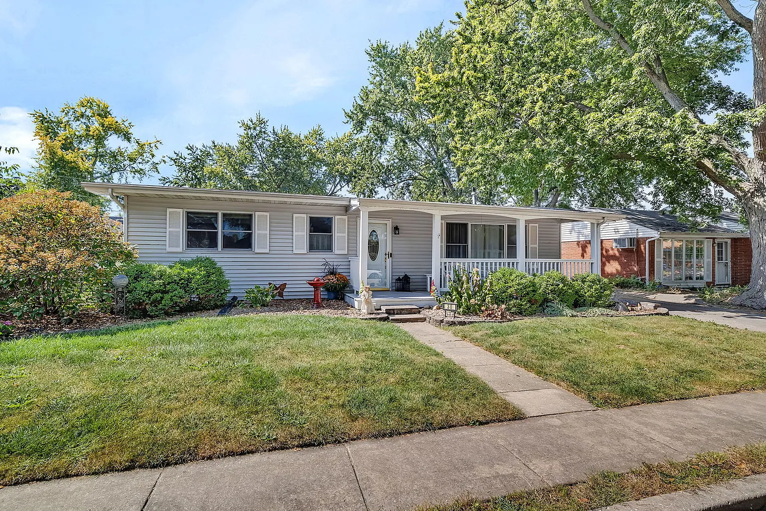 30 Lynwood Dr photo 1