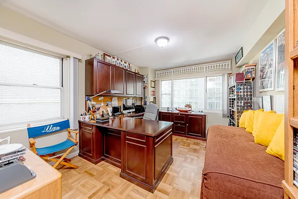 Sold by Pergolotti Realty | media 4