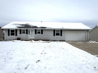 508 Newcastle Rd, Marshalltown, IA 50158