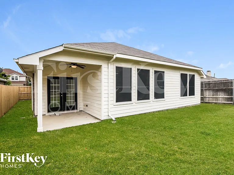 10408 Bradshaw Dr — Photo 16