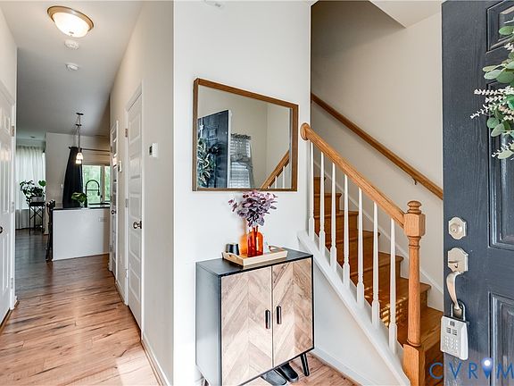 4th image of 6556 Way Point Dr