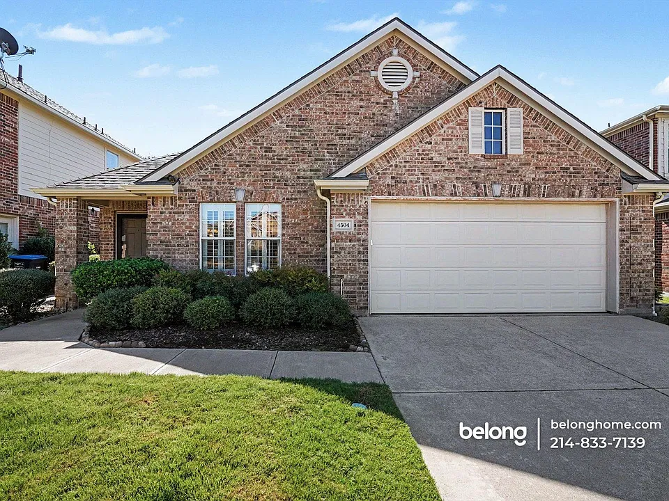 4504 Chris Dr