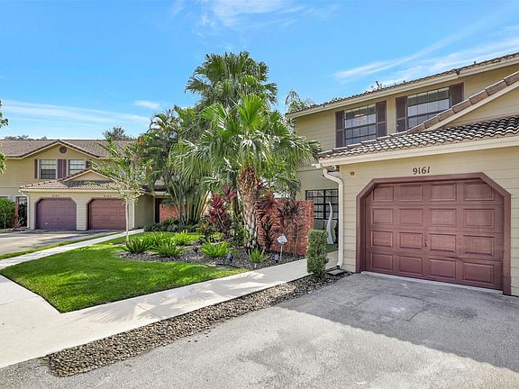 2nd image of 9161 Vineyard Lake Drive #9161