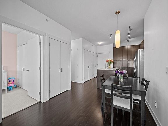 5th image of 6758 188th St #464