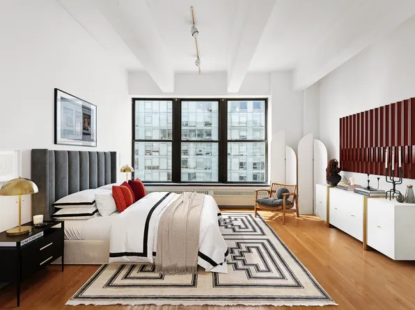 30 Main Street image 5 of 15