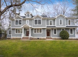 8 Kimball St, Chatham, NJ 07928