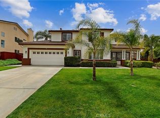 8459 Queen Anne Ln, Riverside, CA 92508