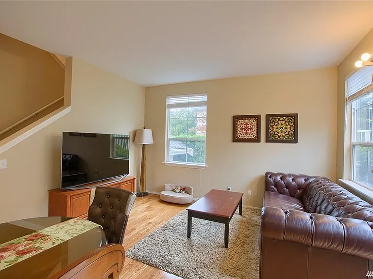 5313 164th Ave SE — Photo 4
