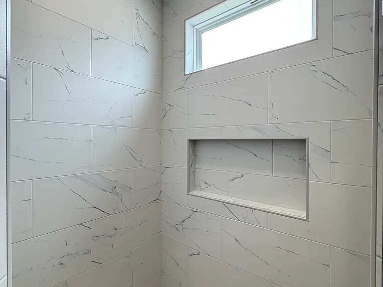 3708 Ventura Ave #2 — Photo 10
