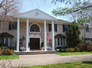 59 Greenwoods Rd, Old Tappan, NJ 07675