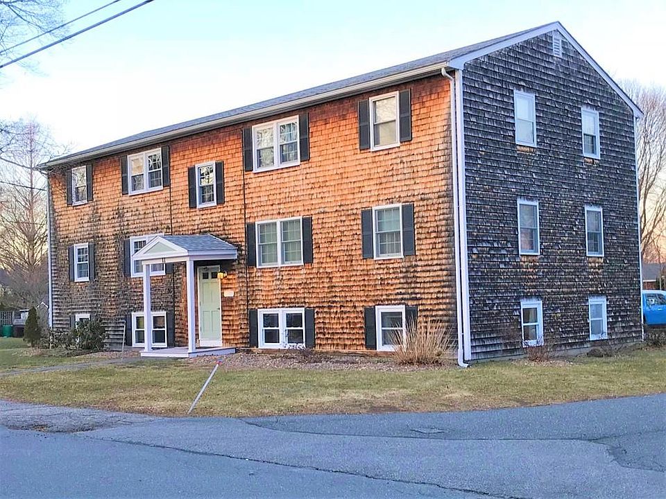 1st image of 11 Pine St APT 5