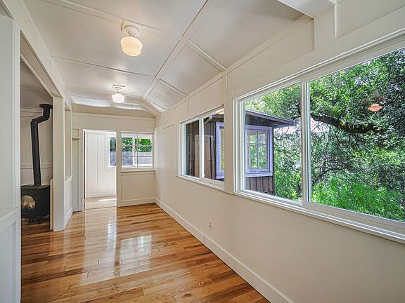 4th image of 2160 Madrone Avenue