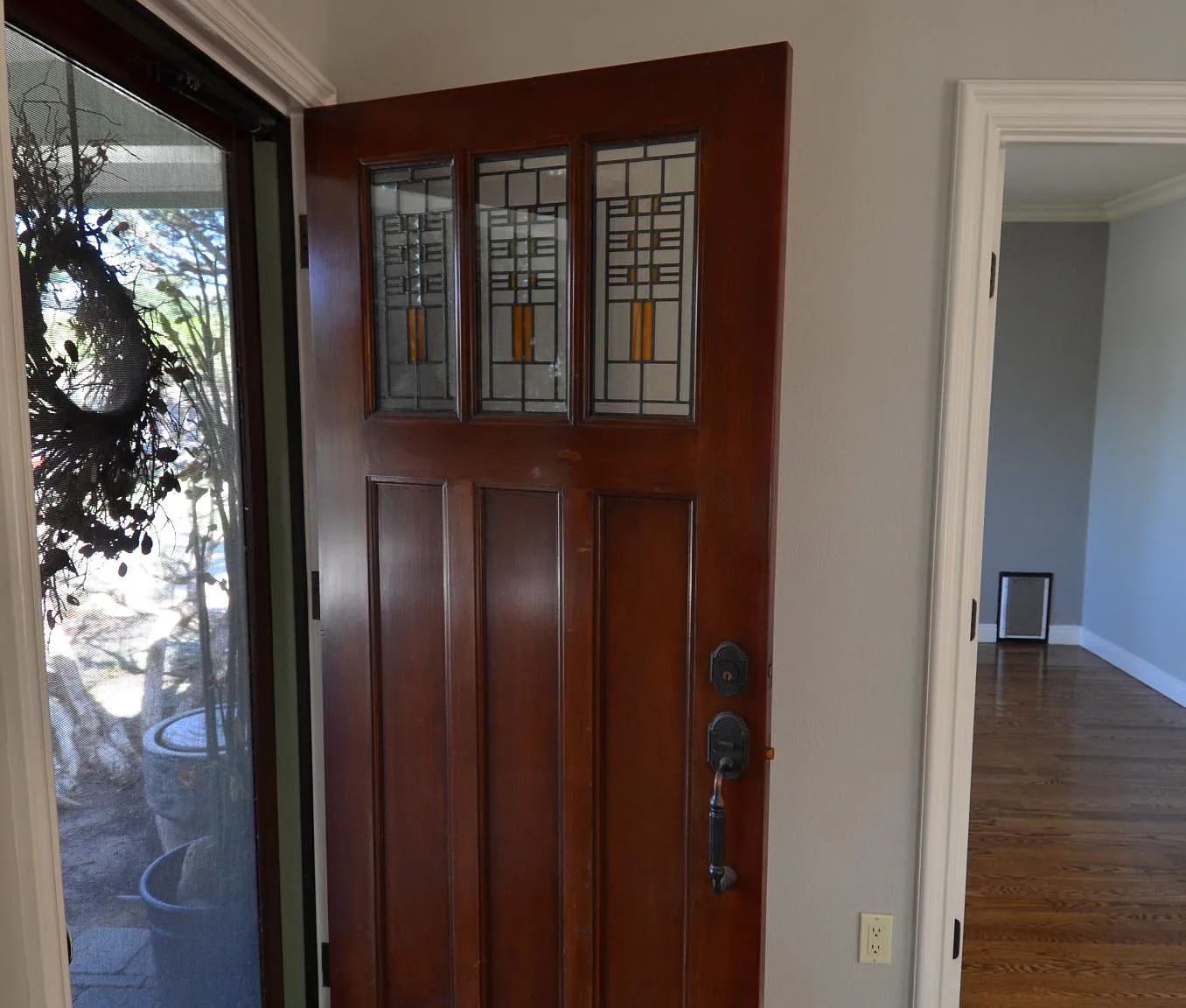 336 Grand Ave — Photo 2