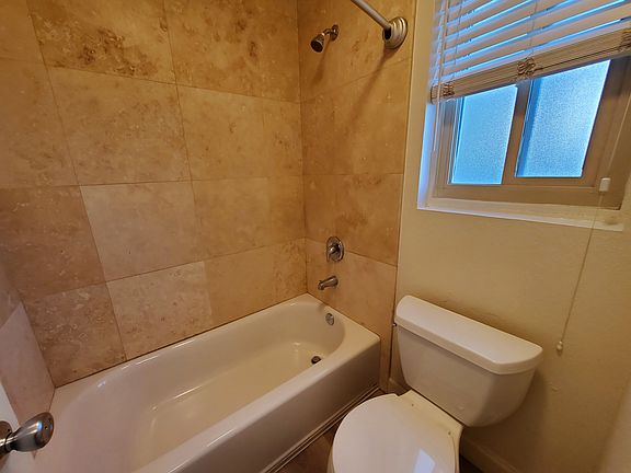 3rd image of 1845 Hornblend St APT 8