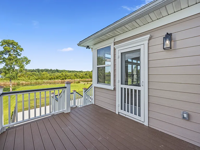 1733 Indigo Island Dr — Photo 52