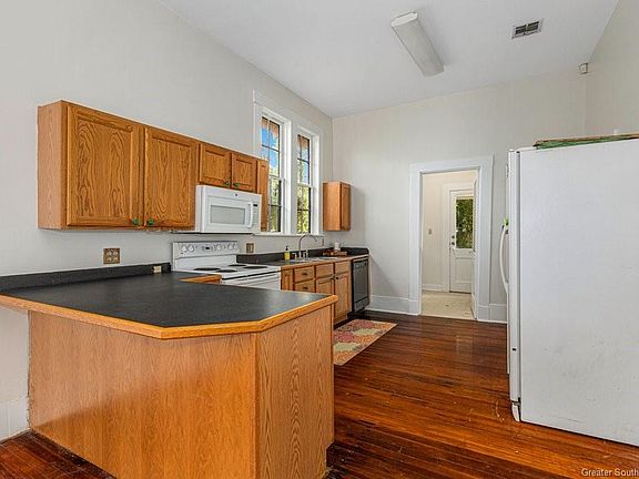 4th image of 722 Kirkman St