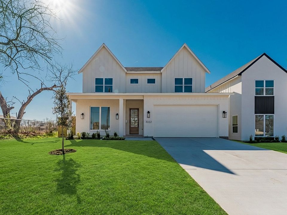 1st image of 3022 Rochester St