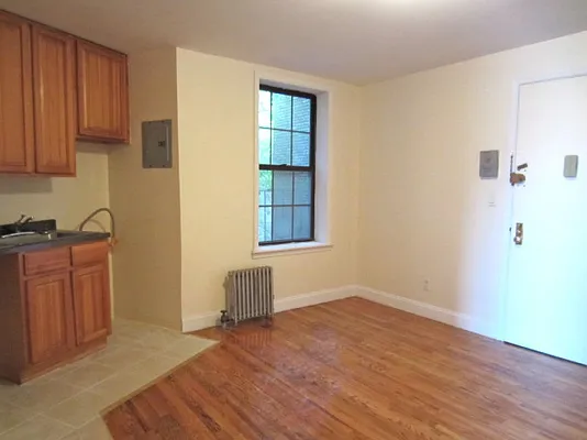 Rented by Bohemia Realty Group | media 3