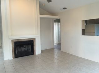 344 Bartlett Dr APT D, El Paso, TX 79912