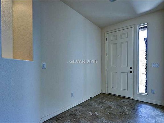 3rd image of 1144 Buckhorn Cove St