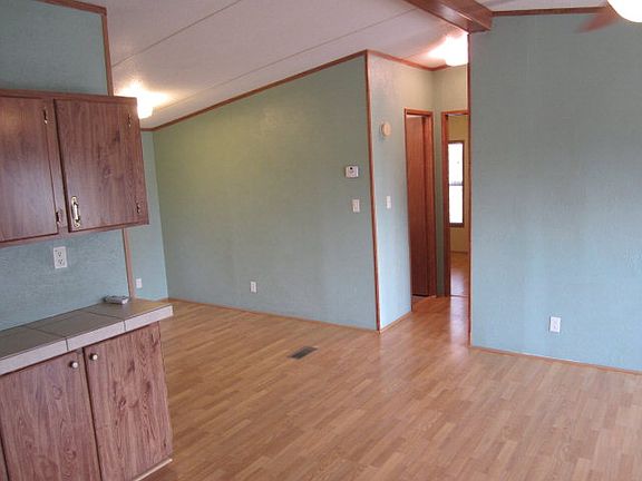 4th image of 931 Oak Mdws