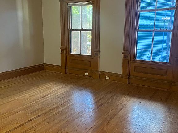 5th image of 47 Adams St APT 1