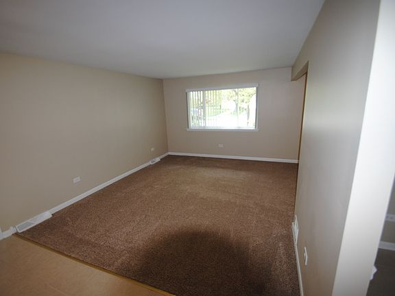 3rd image of 16531 Craig Dr