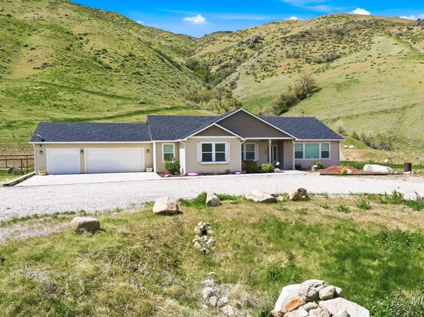 25 River Ridge Ct, Horseshoe Bend, ID 83629