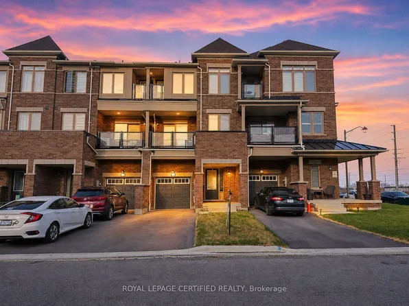 2013 Cameron Lott Cres, Oshawa, ON L1L 0S1
