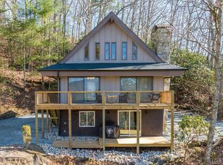84 Bulls Gap Rd, Glenville, NC 28723