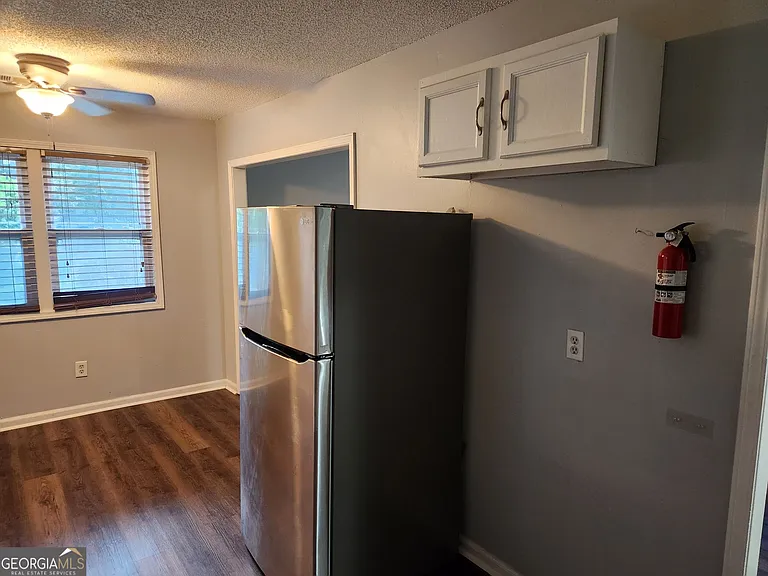 4002 Hawthorne Cir SE #A — Photo 17