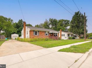 413 Holy Cross Rd, Baltimore, MD 21225