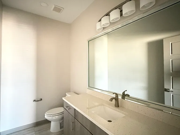 3302 S Sugar Rd #D — Photo 12